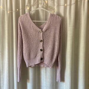 💜🪻 Women’s small purple cable knit sweater 💜🪻